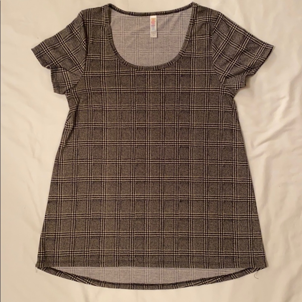 LuLaRoe Classic T Size Small